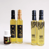 Bottle view of the custom printed box AKXA Sacha Inchi Oil design by BOXCO Malaysia